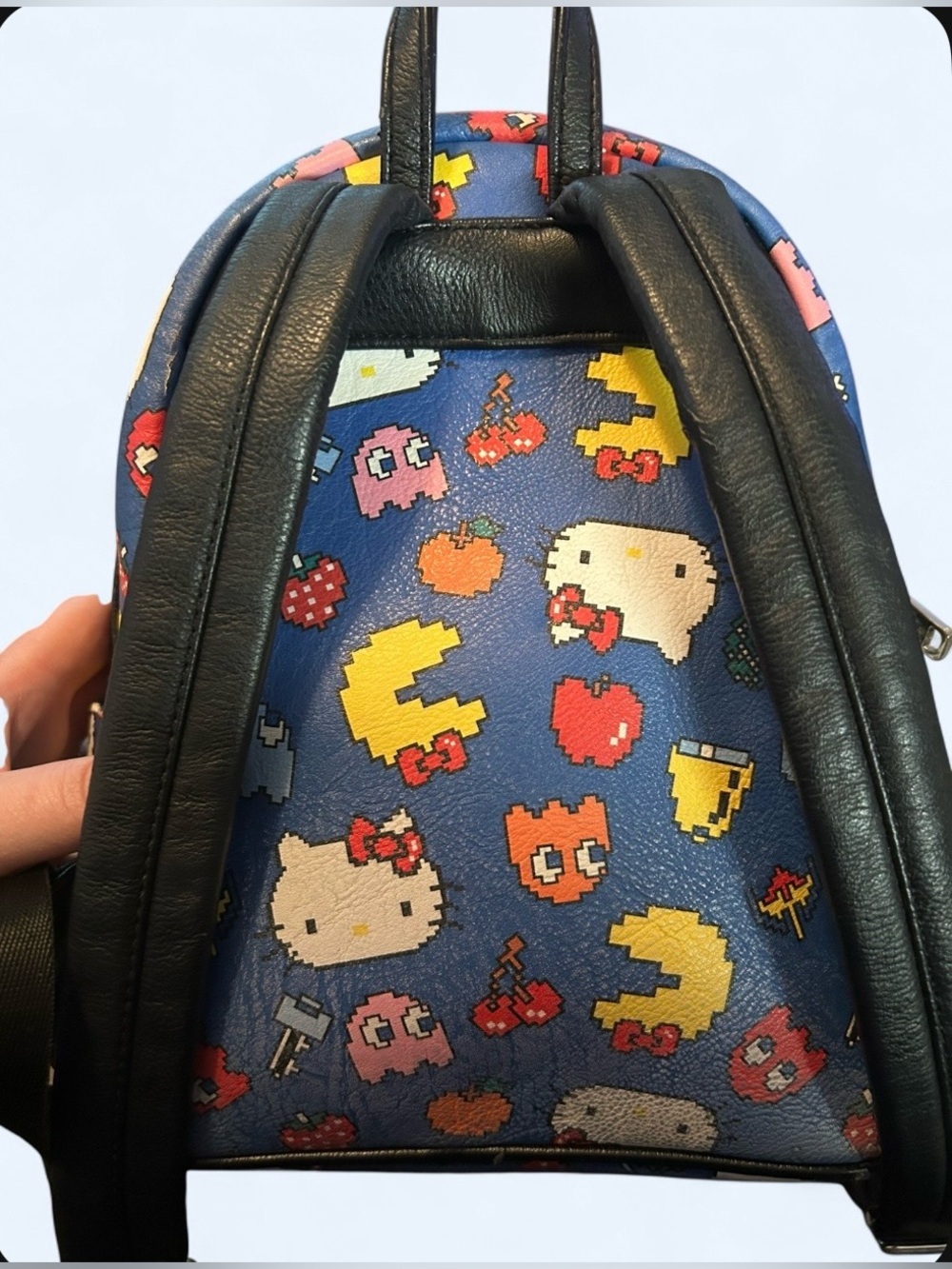 Loungefly x Hello Kitty Pac-Man Mini Backpack - Picture 2 of 8